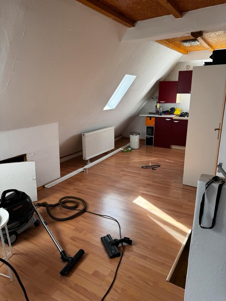 Thumbnail-2 Zimmer Dachgeschosswohnung