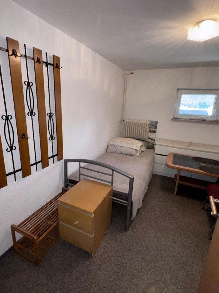 Thumbnail-Kompaktes Monteur-Pendlerzimmer in BüttelbornWorfelden