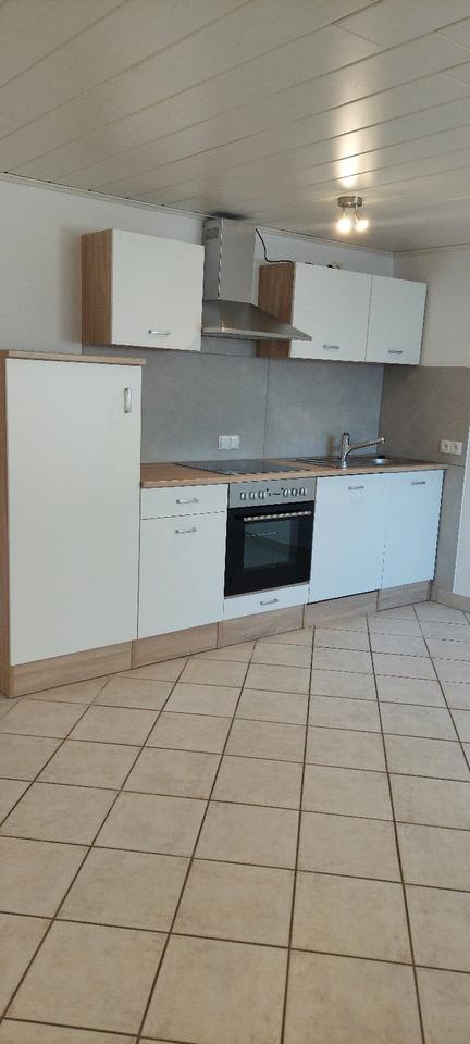 Thumbnail-Neu renovierte Souterrainwohnung in 53359 Rheinbach-Merzbach