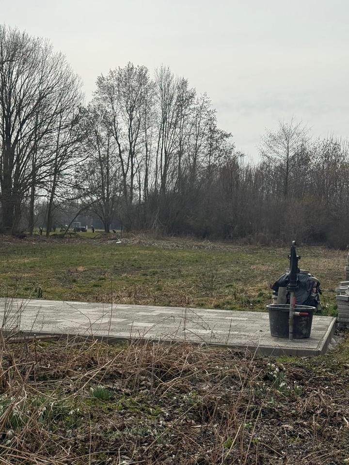 Thumbnail-Freizeitgrundstück bei Eschenried (Bevorzugt mit Wohnwagenkauf)