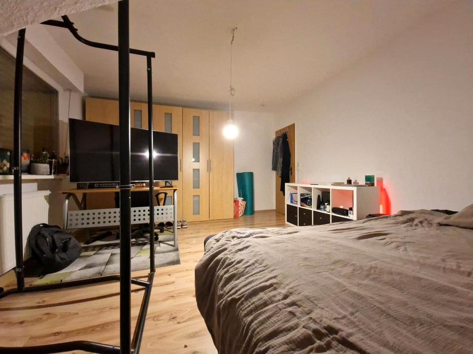 Thumbnail-Warmmiete 490€ Möbeliertes Zimmer in ruhiger WG