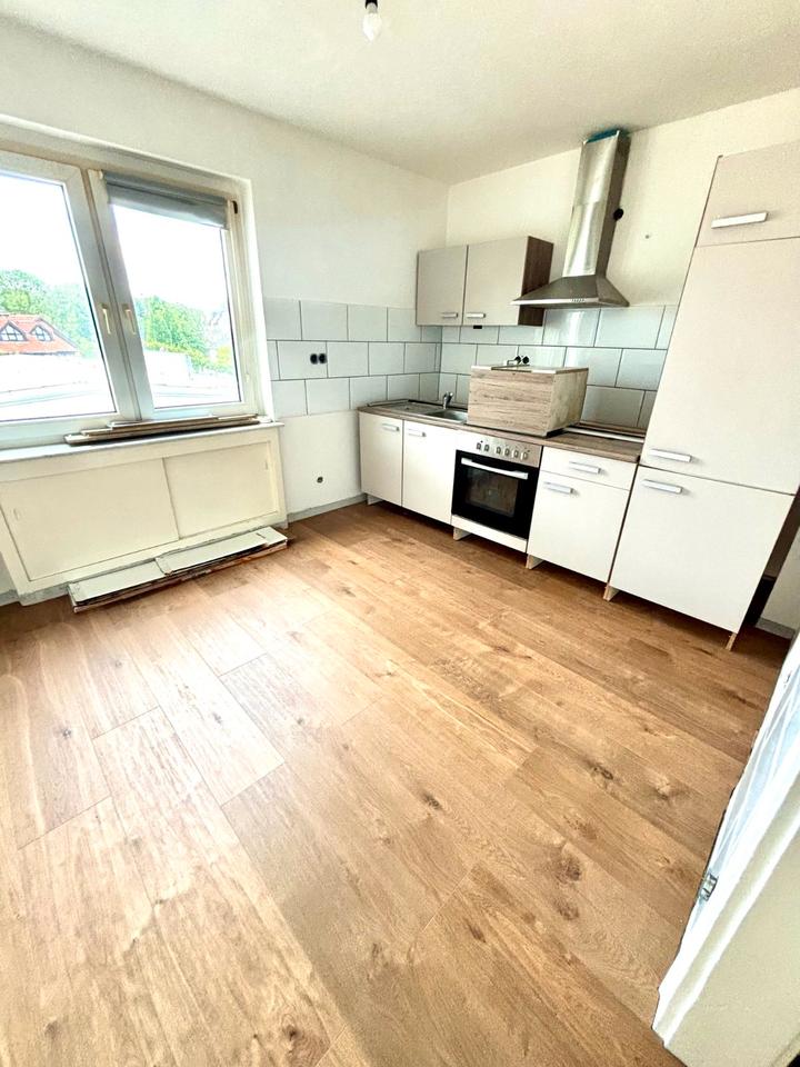 Thumbnail-Schöne sanierte 2-Zimmer Wohnung mit Küche und Balkon ab 01.06.26