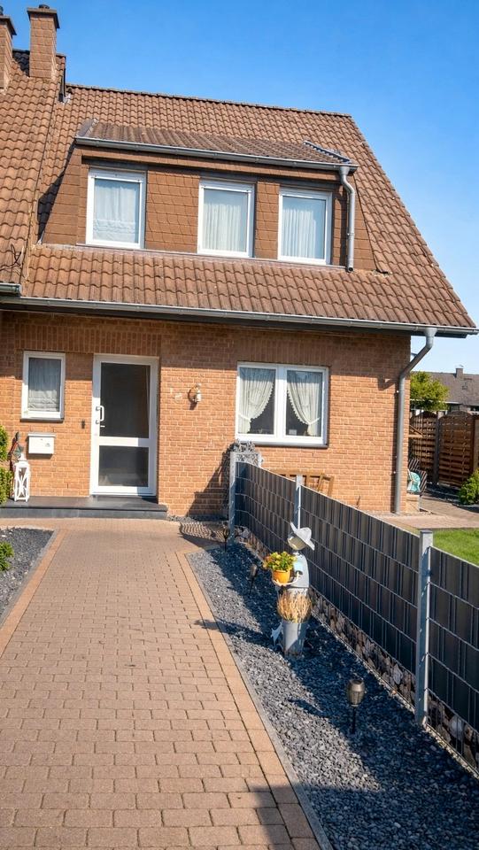 Thumbnail-Doppelhaushälfte mit zusätzlichem Büro von 22,5 qm in Neu-Elfgen