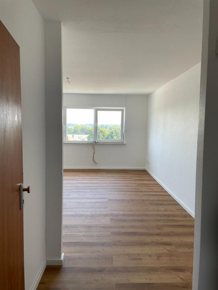 Thumbnail-Geräumiges & vollständig saniertes 1 Zimmer Apartment