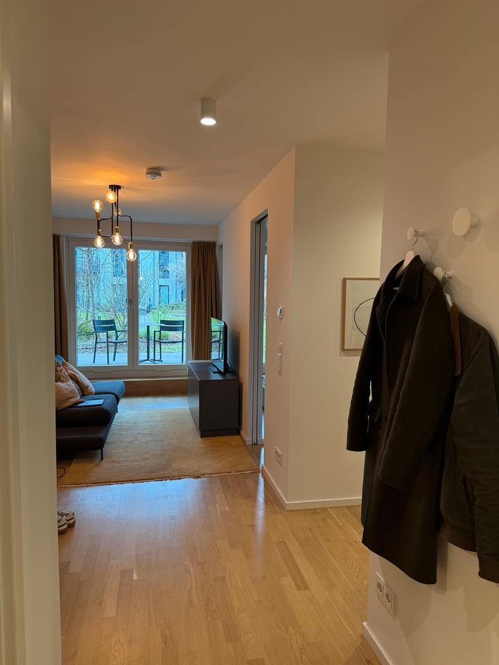 Thumbnail-5 Monate - Untermiete - Wohnung in Frankfurt NordendBornheim.