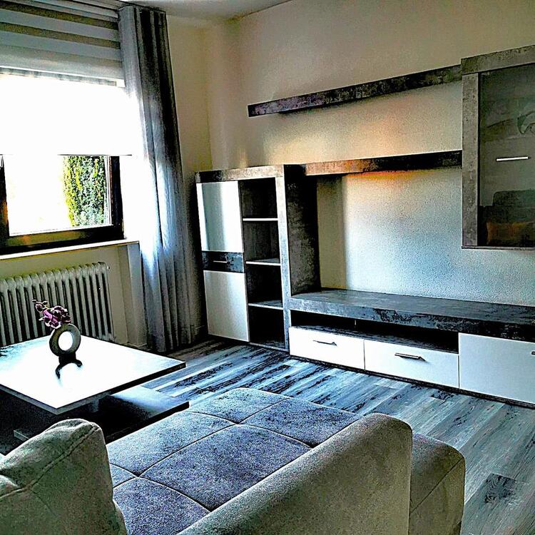 Thumbnail-Moderne möblierte Einliegerwohnung, 2 Zimmer+Küche+Bad+Abstpl