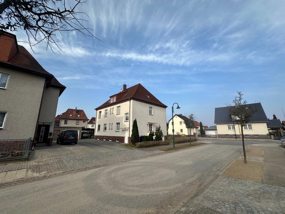 Thumbnail-3 Raum-Wohnung in begehrter Lage