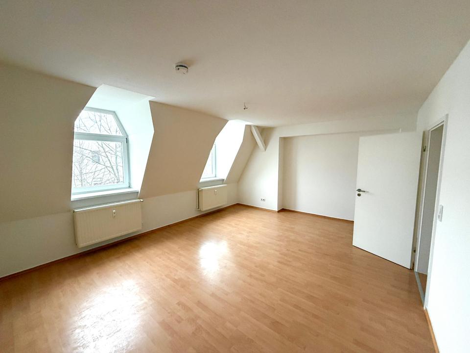 Thumbnail-Frisch sanierte, helle 3-Zimmer-Wohnung mit großer Badewanne in Stadtfeld