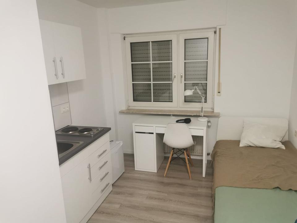 Thumbnail-Vollmöbliertes WG-Zimmer in Schwaig zu vermieten