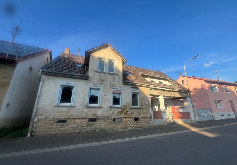 Thumbnail-Freistehendes Einfamilienhaus