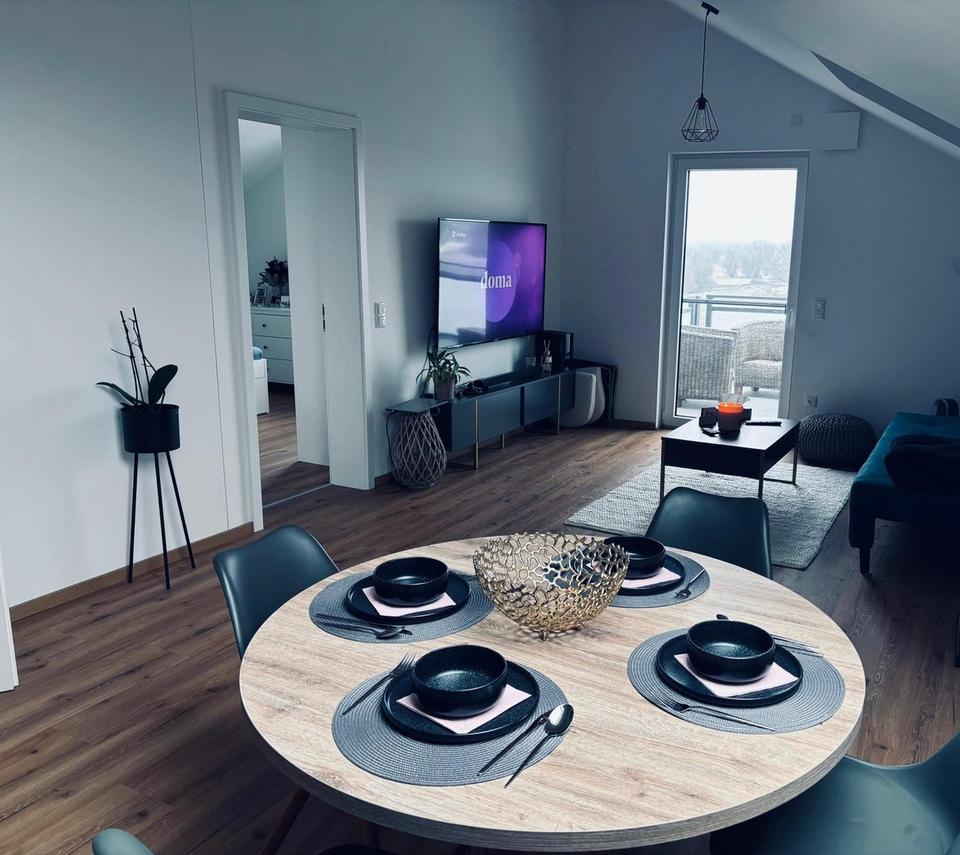 Thumbnail-neuwertige Dachgeschosswohnung mit Blick auf die Donau