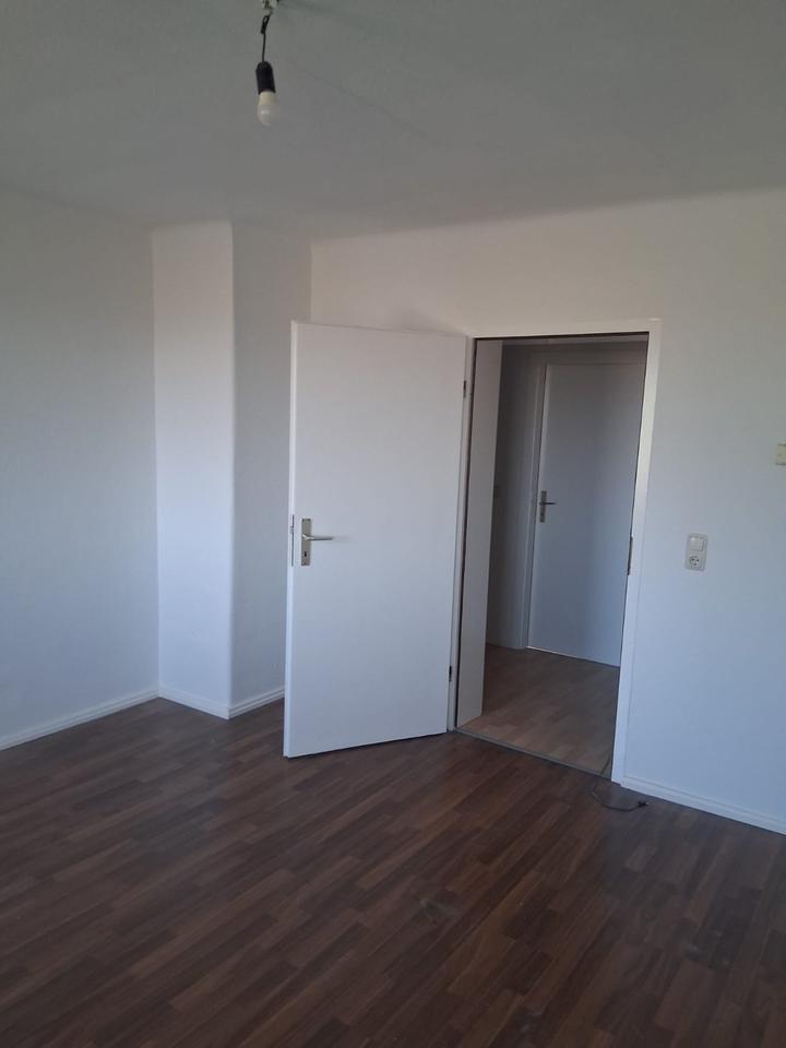 Thumbnail-3-Zimmer-Wohnung in Friemar bei Gotha – frisch saniert mit neuem Bad