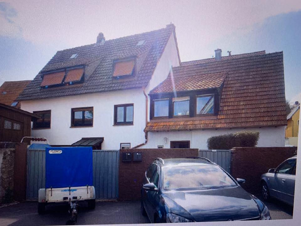 Thumbnail-2 Familienhaus mit ELW in Wzb-Versbach zu verkaufen