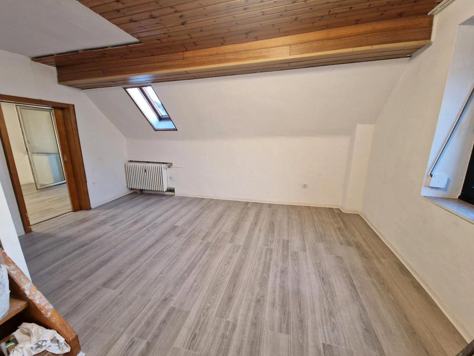 Thumbnail-3-ZKB mit Balkon in Ottweiler-Führt