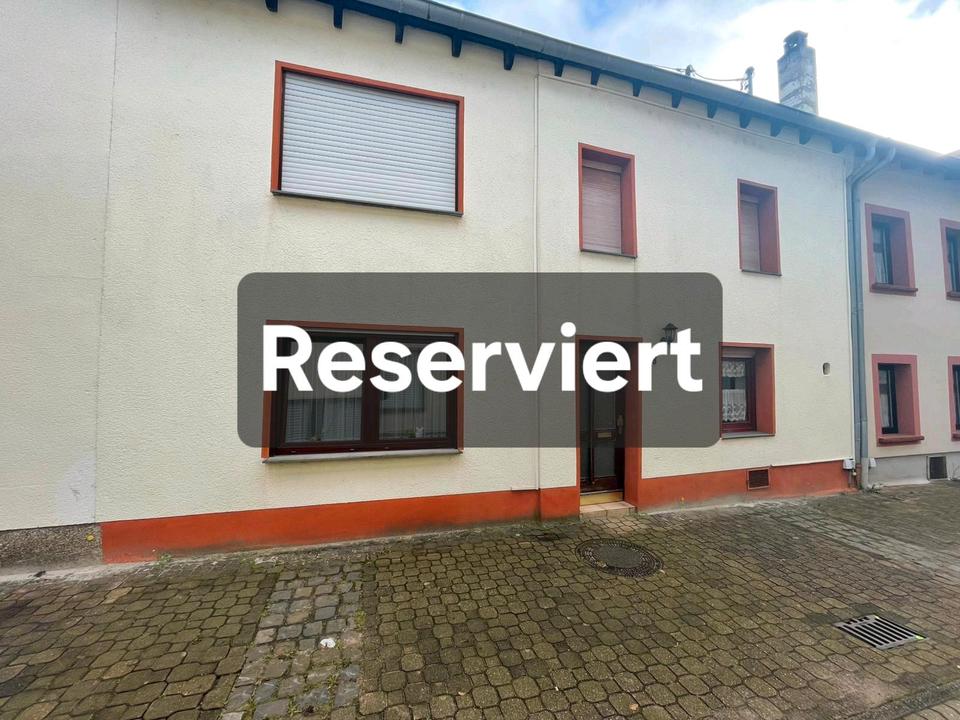 Thumbnail-Reihenhaus Stadtmitte zu verkaufen