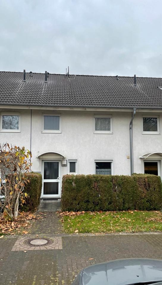 Thumbnail-Einfamilienhaus mit Garten, Studio und StellplatzCarport