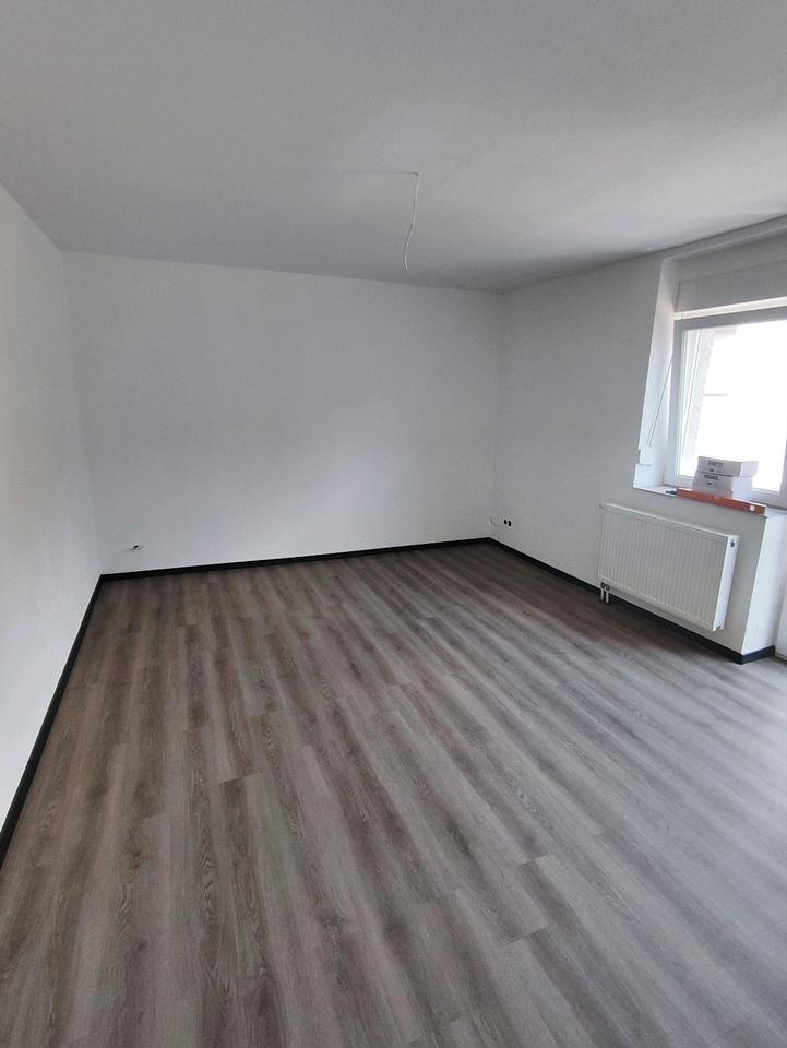 Thumbnail-4 Zimmer Küche Bad Wohnung in 66557 Illingen 2024 kernsaniert