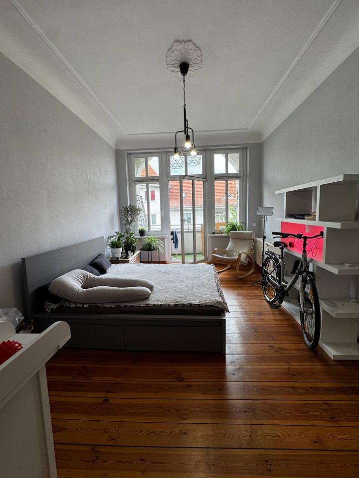 Thumbnail-Helle 2-Zimmer-Wohnung mit Loggia in Niederschöneweide