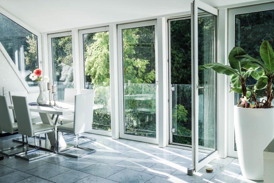 Thumbnail-Großzügige Maisonette-Galeriewohnung im Stuckaltbau an der Hardt