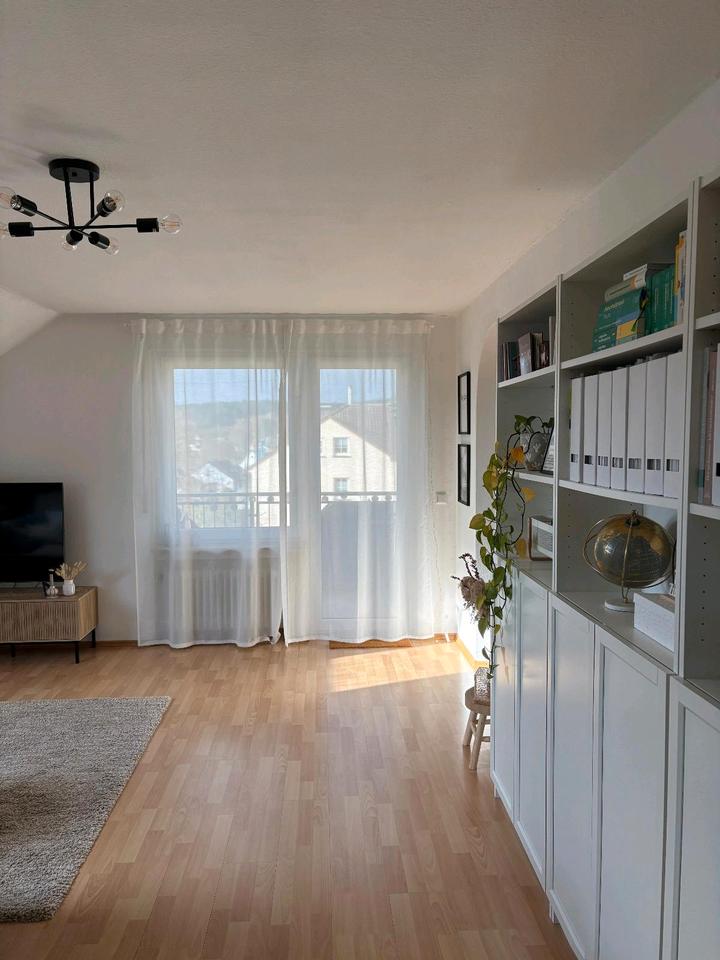 Thumbnail-Schöne DG-Wohnung in Fulda-West, für 1-2 Personen, ab 01.07.2026