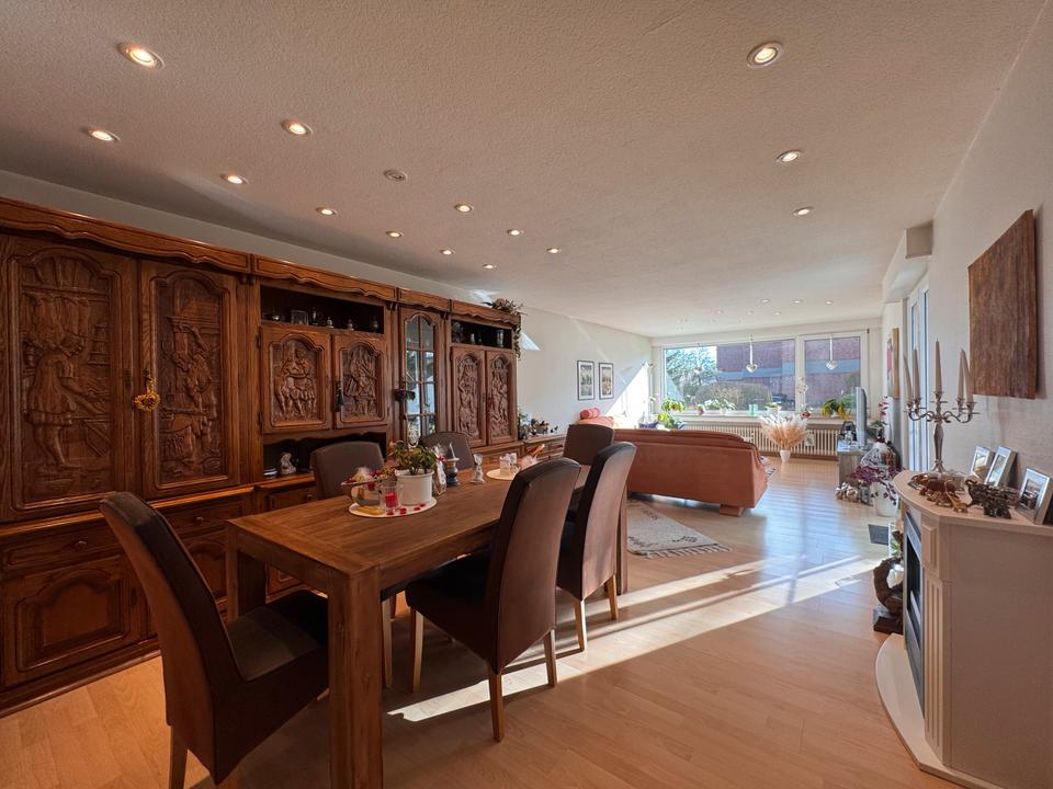 Thumbnail-3-Zimmer-Erdgeschosswohnung mit Garten und Garage