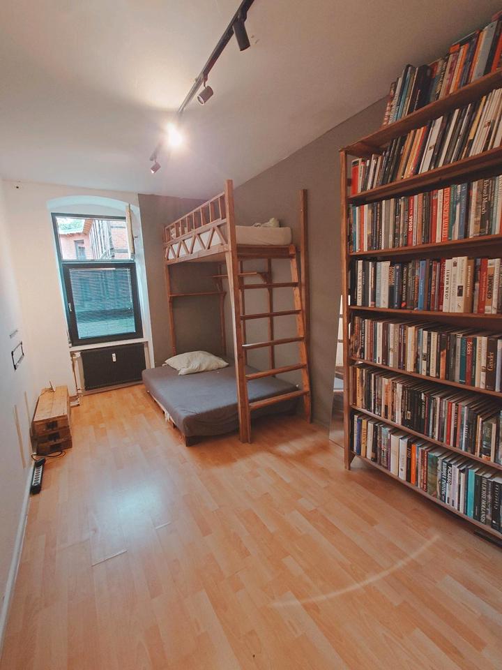 Thumbnail-Wohnung für Zwischenmiete 1 Zimmer Wohnung Möbliert