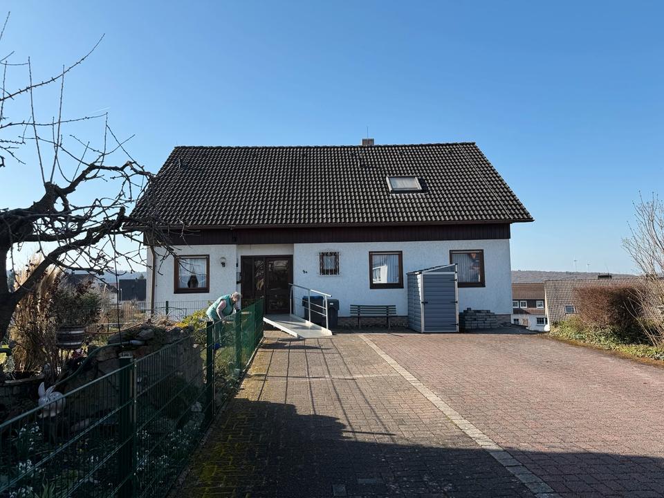 Thumbnail-Einfamilienhaus mit traumhaftem Grundstück in Warstein