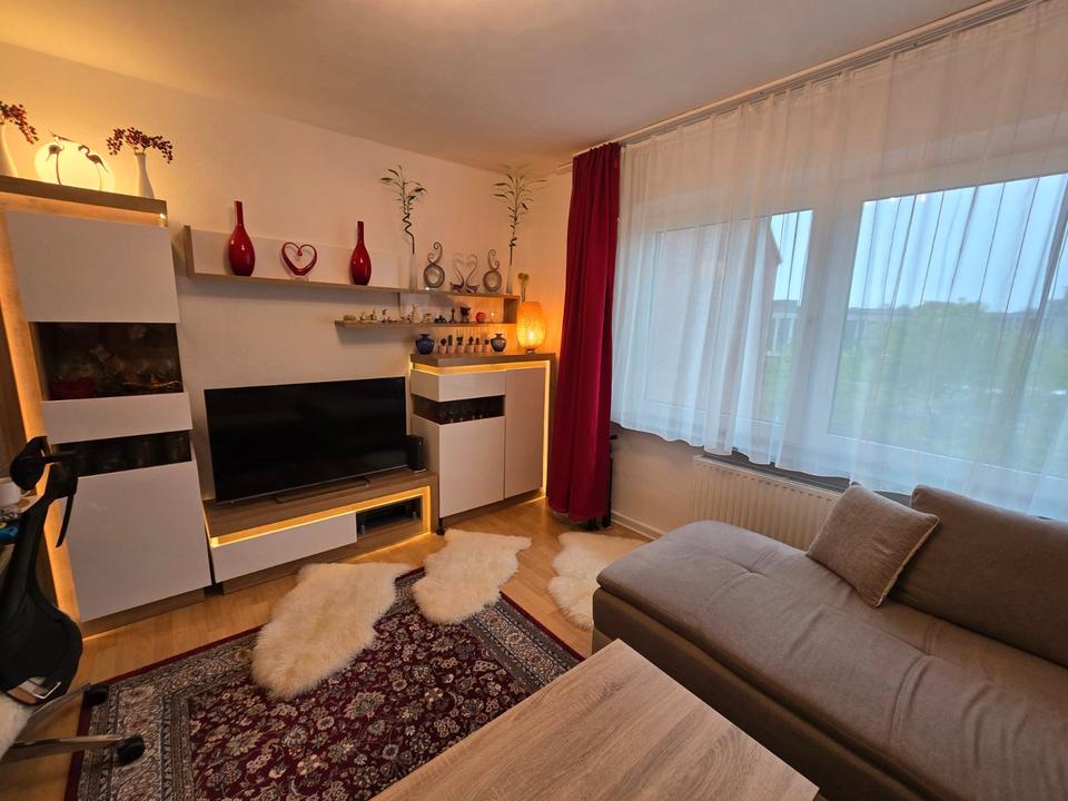 Thumbnail-Helle 2,5 Zimmer-Wohnung im beliebten Kreuzviertel,Zentral, ruhig