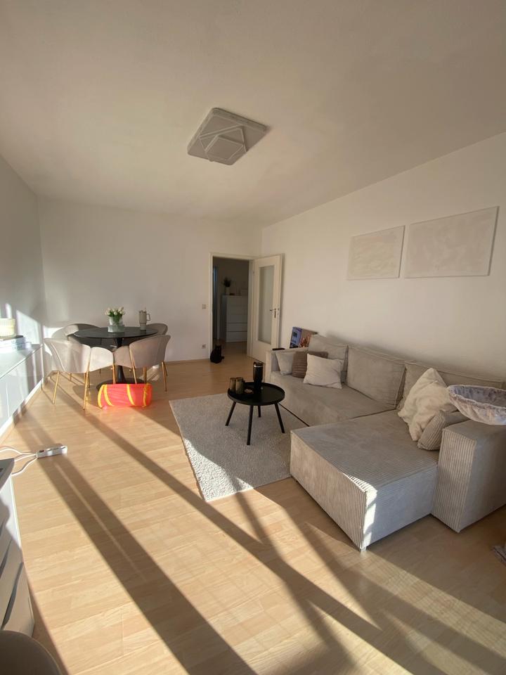 Thumbnail-Helle 2-Zimmerwohnung mit Balkon