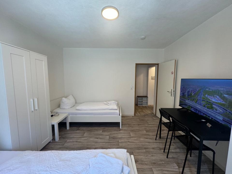 Thumbnail-Monteurwohnung 55 Zoll TV 1000er Mbit Internet Monteurzimmer