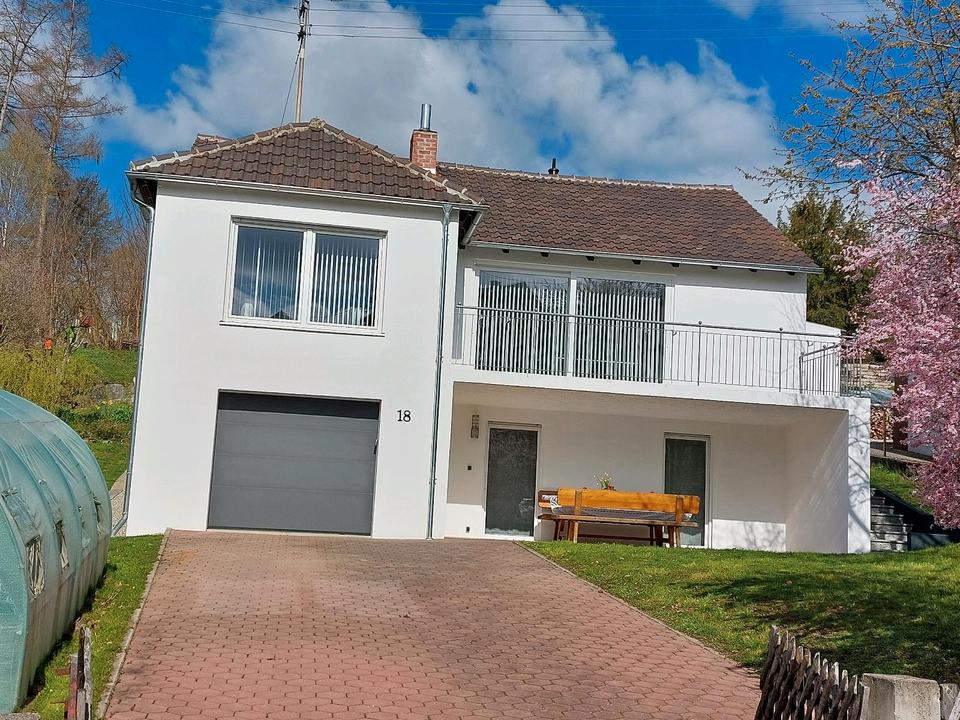 Thumbnail-Einfamilienhaus mit Einliegerwohnung