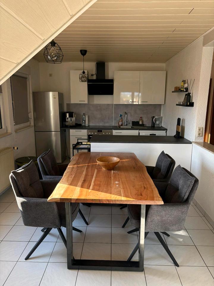 Thumbnail-2-Zimmer-Dachgeschosswohnung (ca. 60 m²) in Georgenhausen