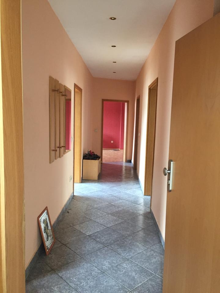 Thumbnail-4 Zimmer Mietwohnung in Iserlohn Zentrum (2. OG, 133m²)