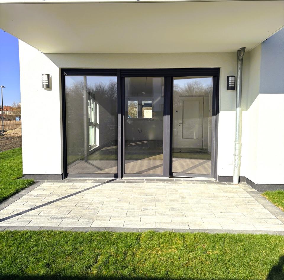 Thumbnail-Moderne 3-Zimmerwohnung mit Terrasse im Neubau (Erstbezug)