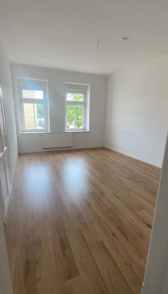 Thumbnail-2-Zimmer Wohnung mit Balkon in der Windorfer Str. zur Miete