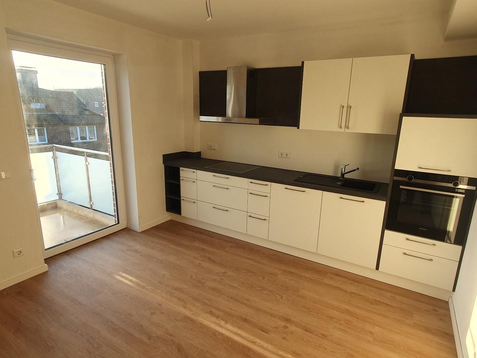 Thumbnail-Helle 2-Zimmer-Wohnung mit Balkon