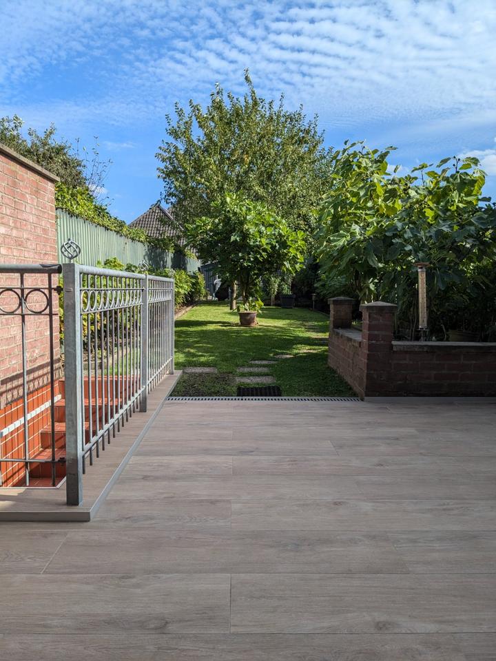 Thumbnail-Reihenmittelhaus mit Garten & Garage, ruhige Lage, provisionsfrei