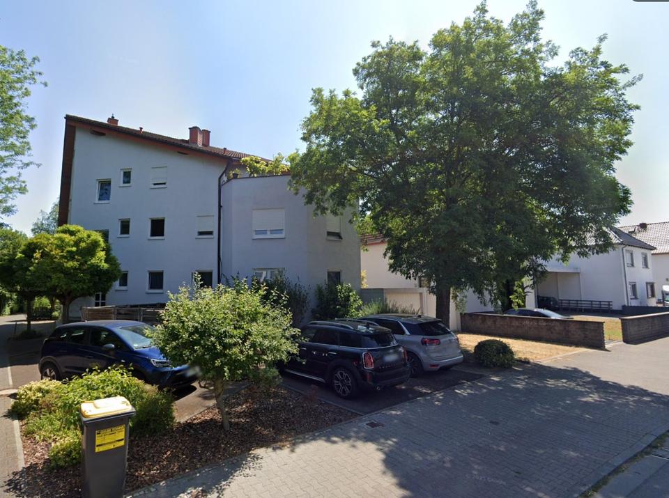 Thumbnail-2-Zimmer-Wohnung Büttelborn: Einbauküche, Süd-Balkon & Stellplatz