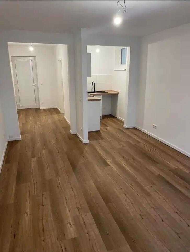 Thumbnail-Moderne 1-Zimmer-Wohnung mit Terrasse – sofort bezugsfrei