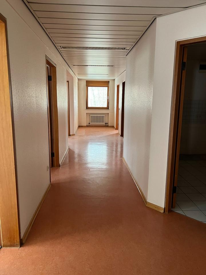 Thumbnail-Praxis- oder Bürofläche in Ortsmitte von Unterkochen mit Parkplätze zu vermieten