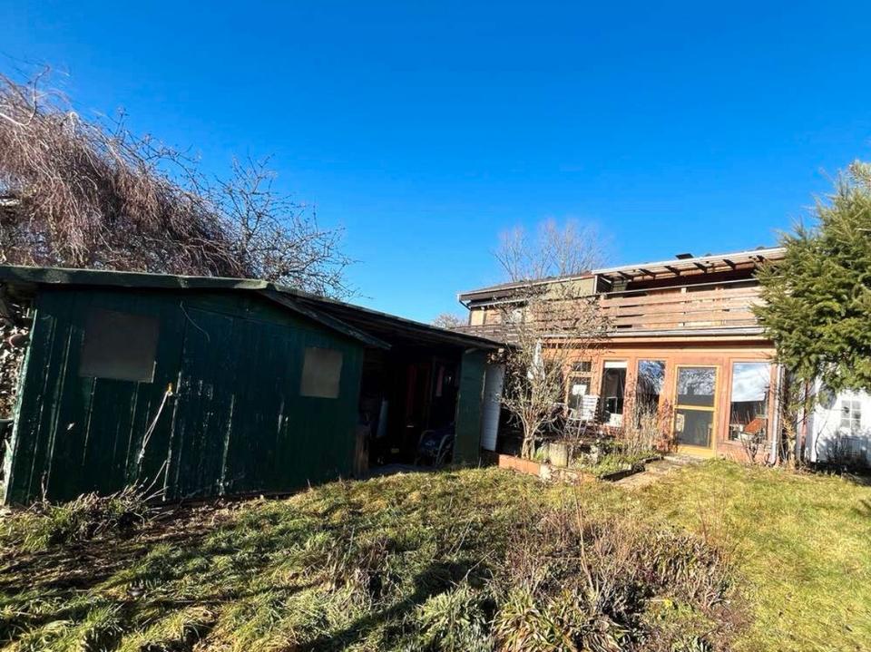 Thumbnail-Charmantes Einfamilienhaus in Monakam mit Carport und Garten