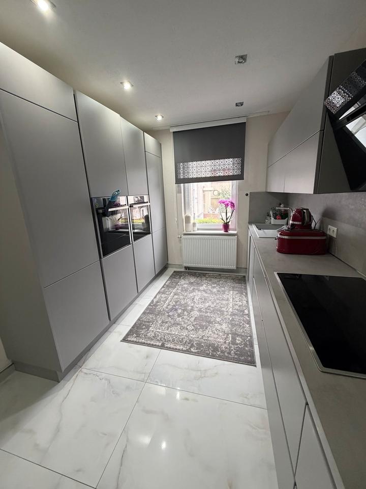Thumbnail-Einfamilienhaus zu vermieten 3,5 Zimmer, modern renoviert.