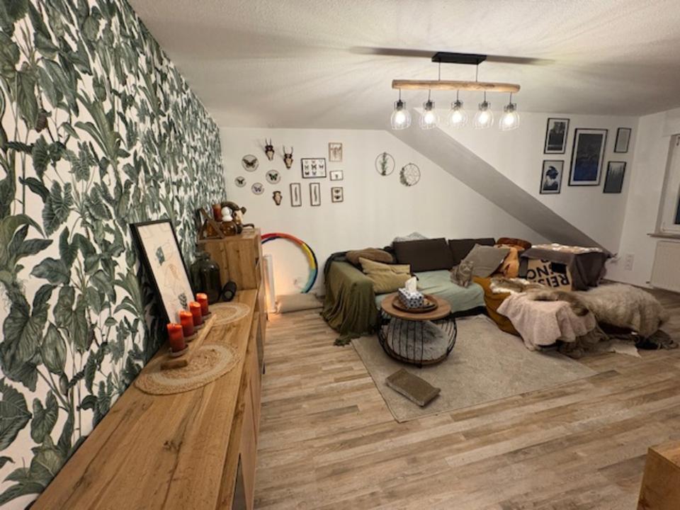 Thumbnail-Schöne 2-Zimmer DG-Wohnung in der Mengeder Heide