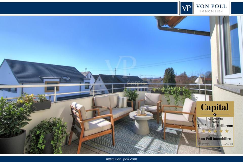 Thumbnail-Großzügige 4-Zimmer-Wohnung mit Süd-Balkon, Kachelofen und Fußbodenheizung – voll möbliert