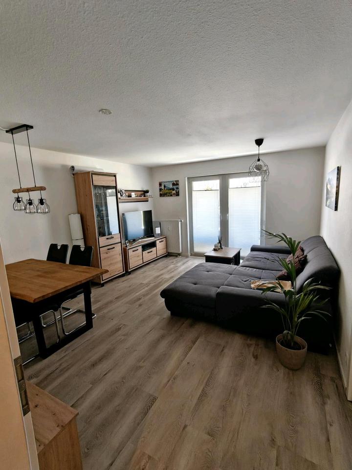 Thumbnail-2-Zimmerwohnung mit EBK in Leonberg, Terrasse, TG-Platz, Keller