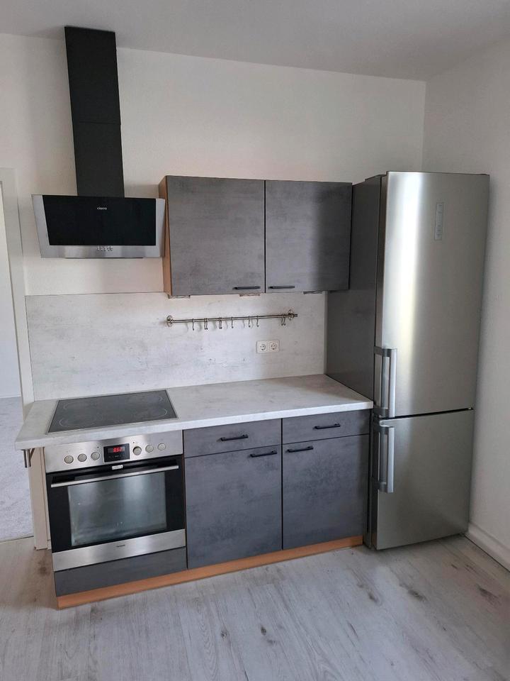 Thumbnail-2 Raumwohnung 50qm mit Küche 300€