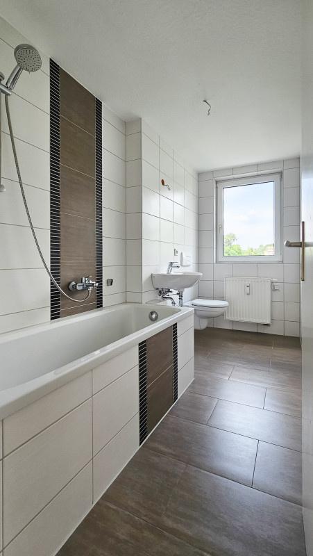 Thumbnail-Bezugsfertige super helle Wohnung zu vermieten