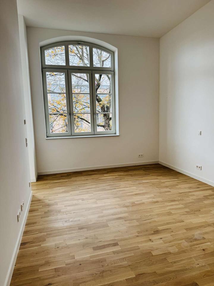 Thumbnail-***TOLLE 2 RAUMWOHNUNG IN PERFEKTER LAGE~ERSTBEZUG~AUFZUG~STELLPLATZ***