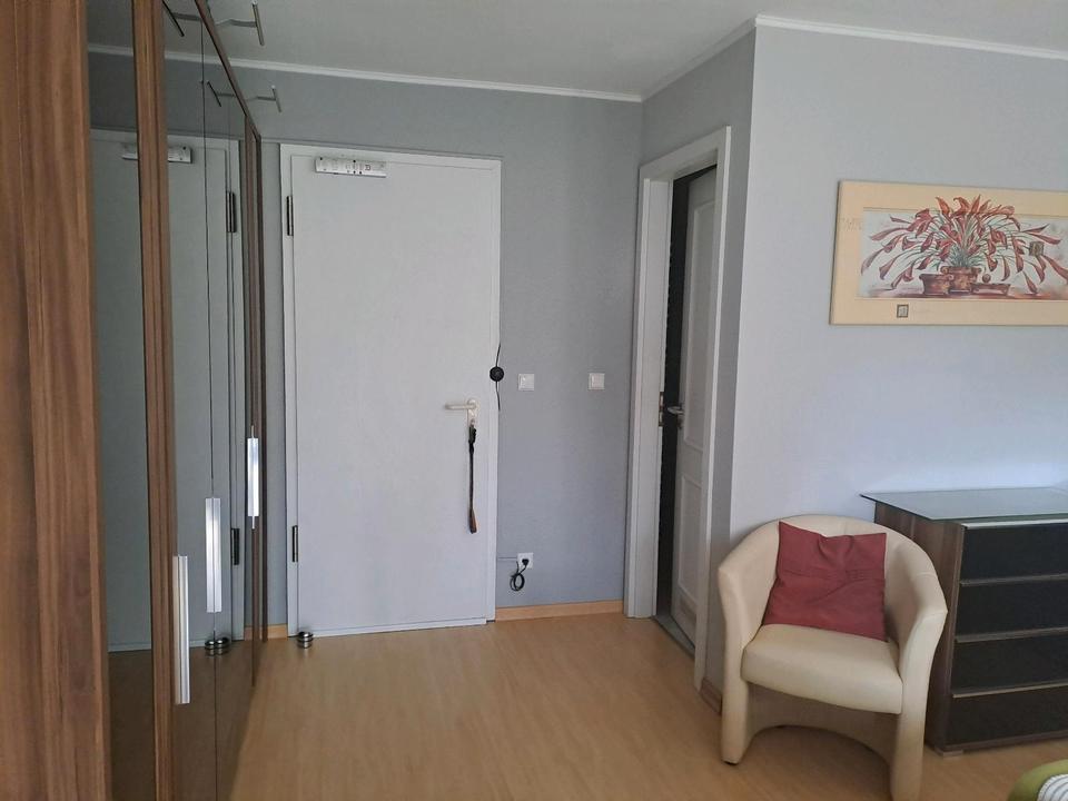 Thumbnail-ein Zimmer zu vermieten