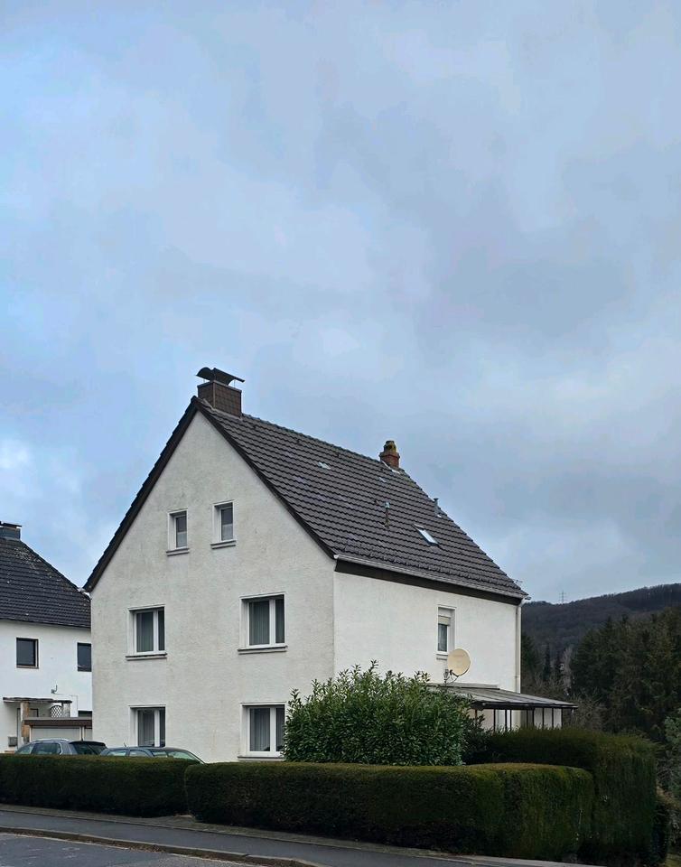 Thumbnail-1 bis 2 Familien Haus mit 1000qm Grundstück zu verkaufen